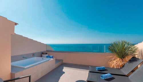  Suite Penthouse Doble con vistas al mar