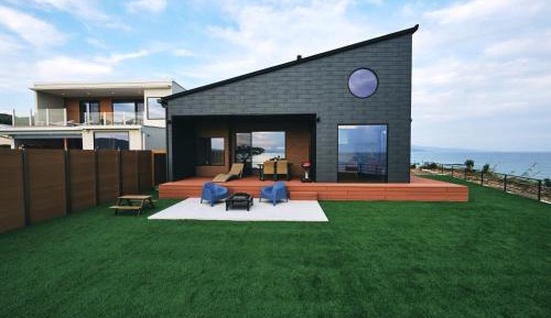 Villa with Sea View