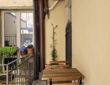 One-Bedroom House