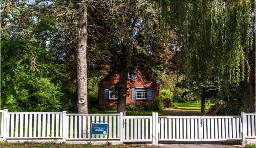 Three-Bedroom Holiday Home 
