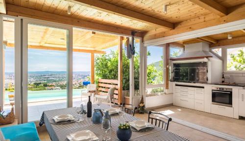 Two-Bedroom Holiday Home