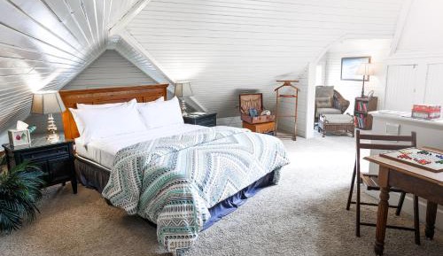 Quadruple Room with Bathroom
