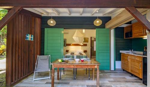 Bungalow with Patio