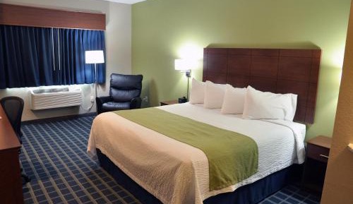 Deluxe King Room
