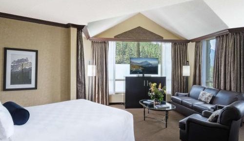 Classic Junior Suite with Two Queen Beds