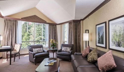 Classic King Suite