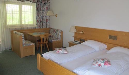 Large Double Room