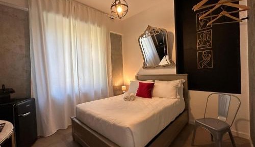 Single Room with Private Bathroom