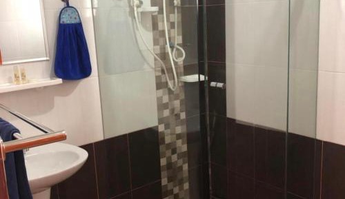 Deluxe Double Room (2 Adults + 1 Child)