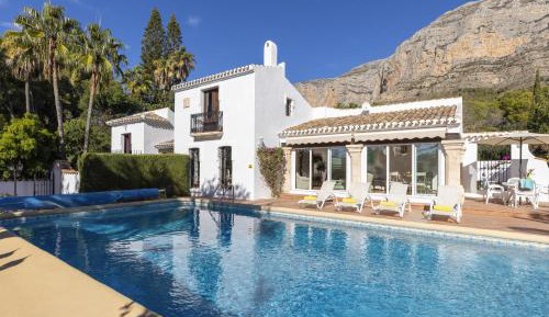 Villa with Private Pool
