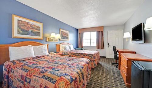 Queen Room with Two Queen Beds