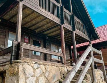 Three-Bedroom Chalet