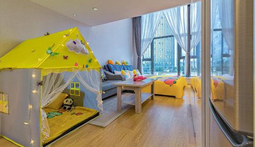 Deluxe Family Room