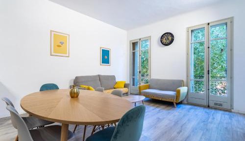 Superior Apartment