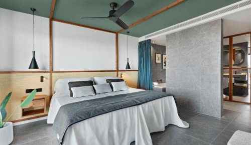 Suite with Sea View