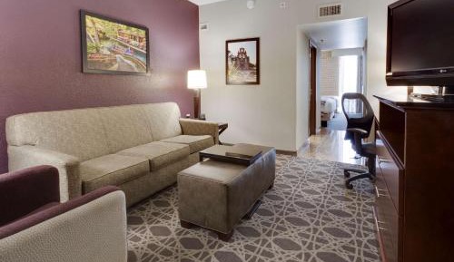 King Suite with Sofa Bed