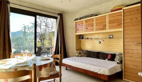 Apartment (4 Adults)