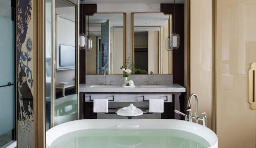 Deluxe Garden View Room Twin