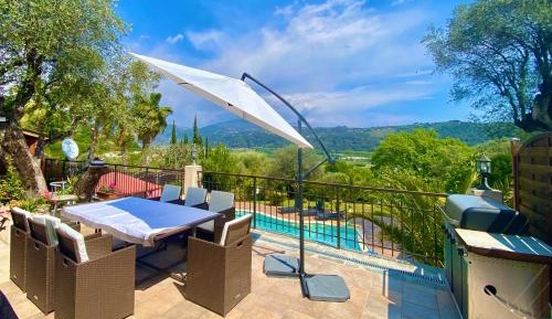 One-Bedroom Villa