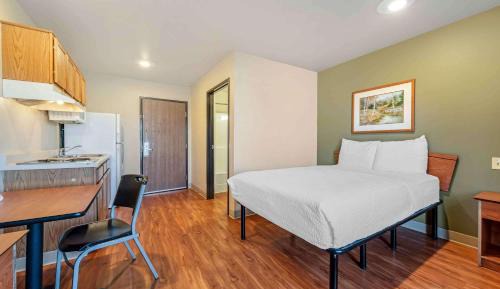 Standard Double Room - Non-Smoking