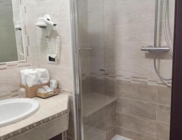 Standard Double or Twin Room with Sea View