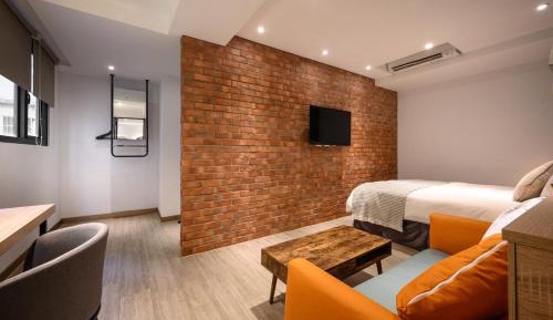 Executive Suite