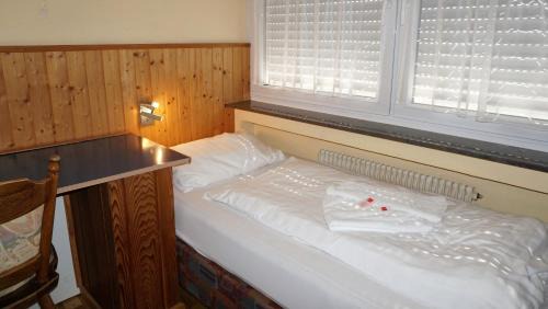 Single Room with Bathroom
