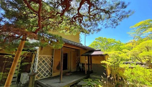 Japanese-Style Triple Guest House【Library】