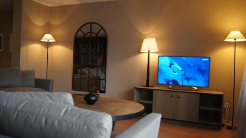 Three-Bedroom Holiday Home 