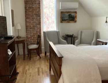 Superior Queen Room