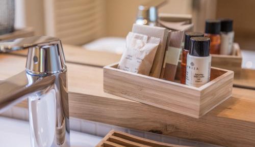 Suite with Mountain View