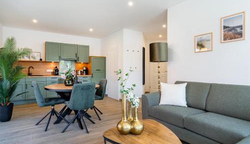 Apartment with Terrace