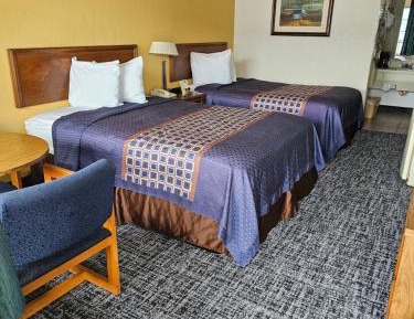 Standard Room with Two Double Beds -Smoking