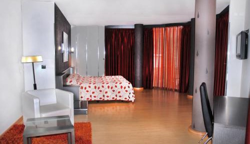 Queen Suite