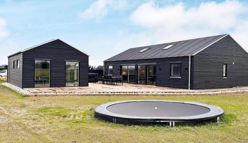 Four-Bedroom Holiday Home