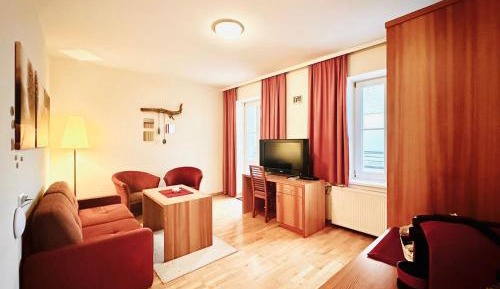 Deluxe Junior Suite