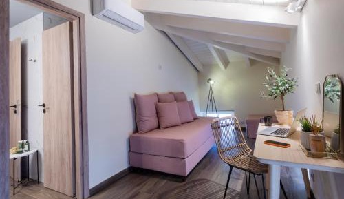 Deluxe Family Suite