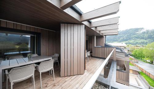 Three-Bedroom Apartment - Top 101