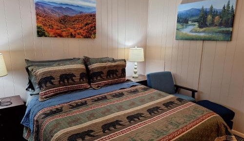 Queen Room
