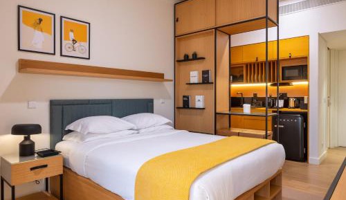 Superior Double Room with Balcony