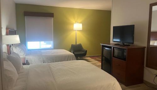 Standard Queen Room with Sofa Bed