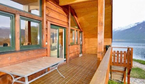 Five-Bedroom Holiday Home