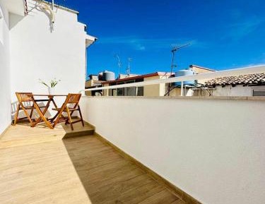 One-Bedroom Apartment with Terrace