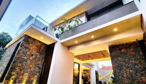 Three-Bedroom Villa
