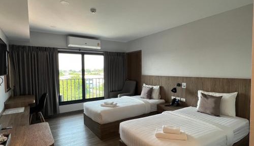 Deluxe Twin Room