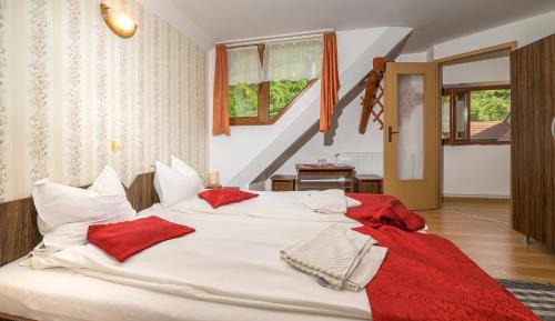 Double or Twin Room with Garden View