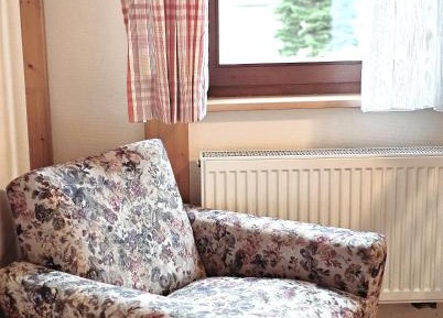 Single Room with Private Bathroom