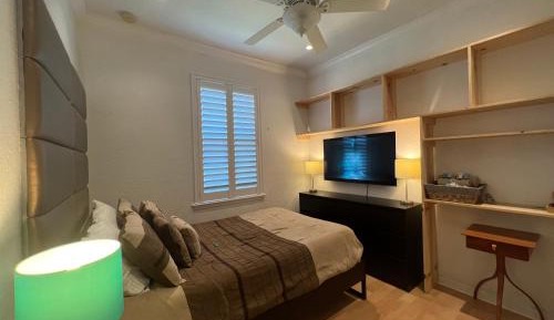 Double Room with Shared Bathroom