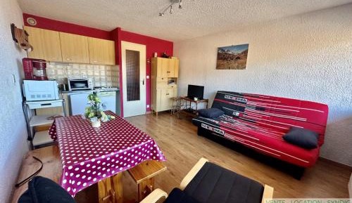 Superior One-Bedroom Apartment with Balcony