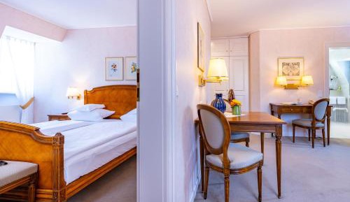 One-Bedroom Suite